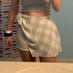 COPY - urban outfitters wrap skirt